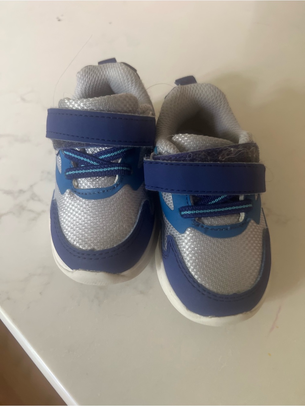 Stride Rite toddler boys size 4- Blue and Silver Sneakers - Velcro Closing